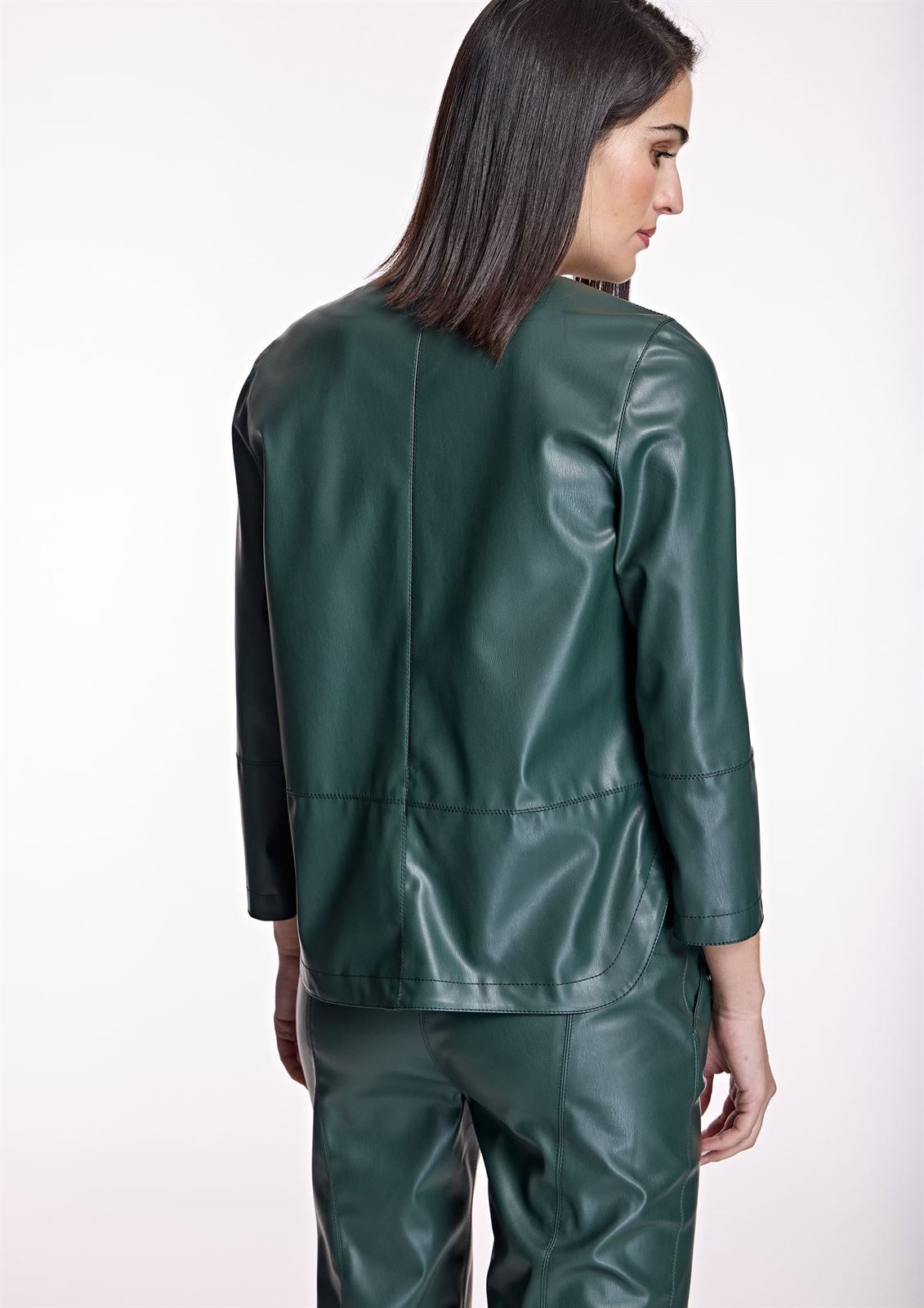 ALBA CONDE Blusa Verde Ecopiel - Imagen 3