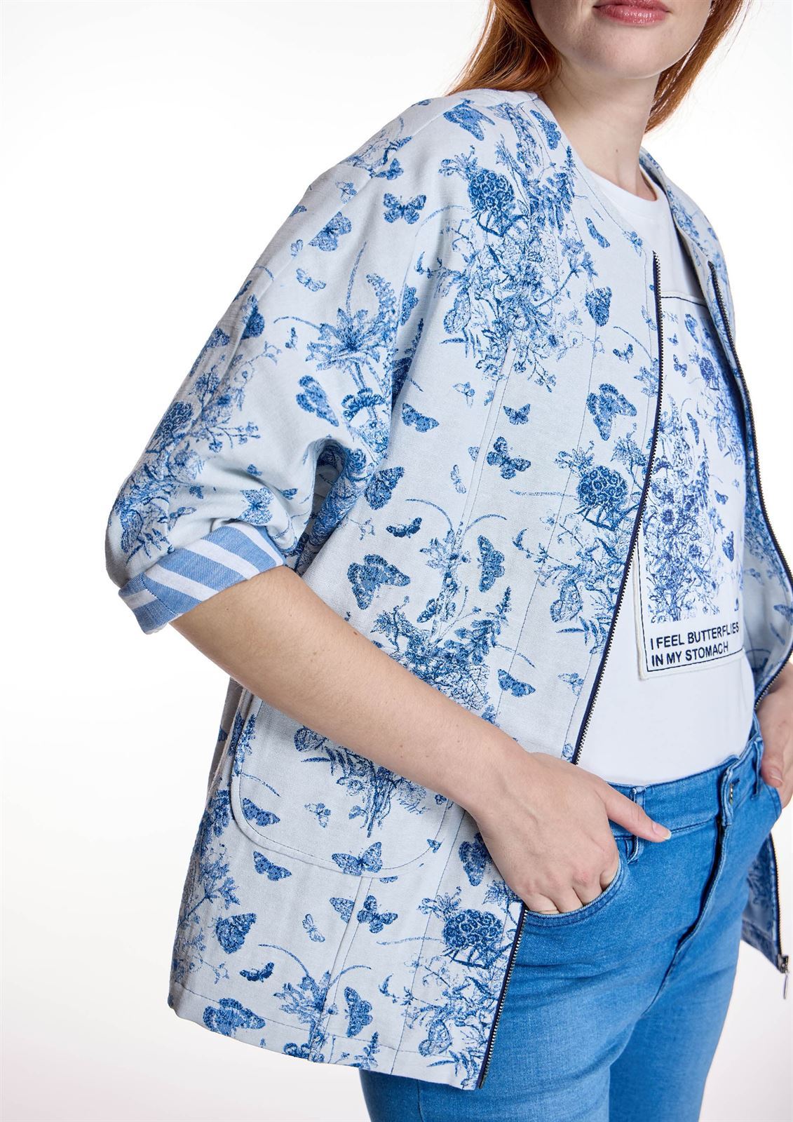 ALBA CONDE Bomber Estampada Azul - Imagen 4