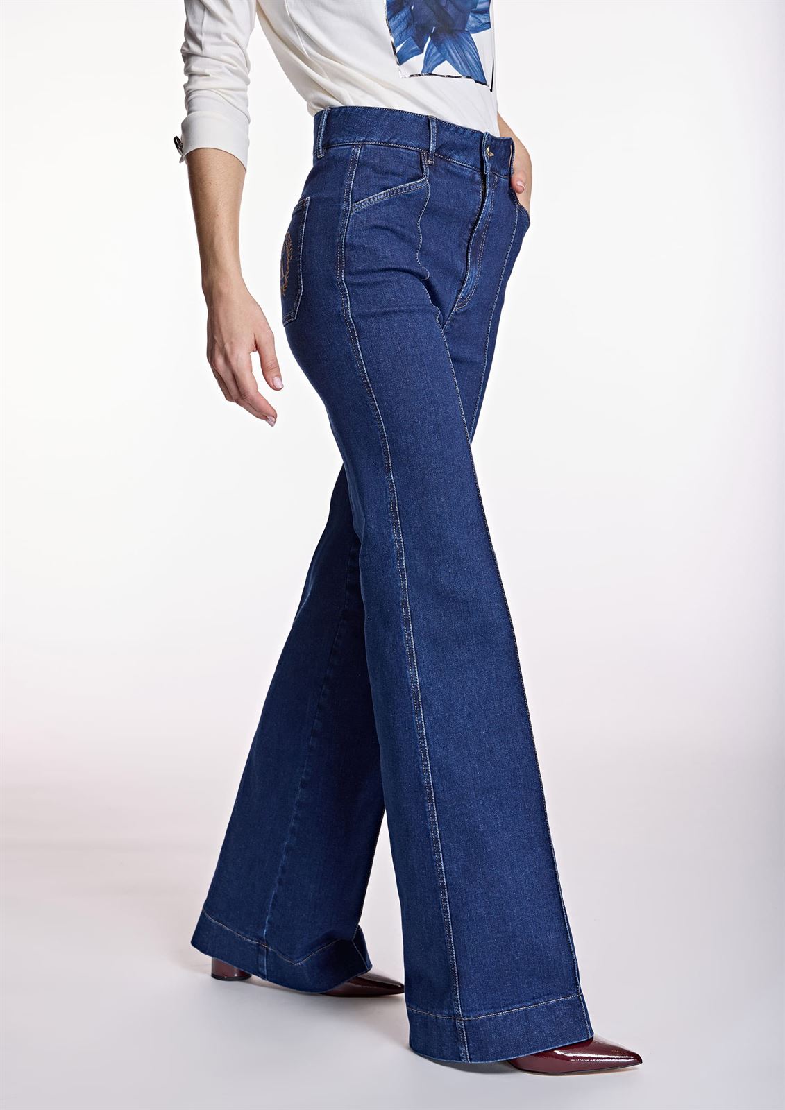 ALBA CONDE Denim Acampanado - Imagen 4